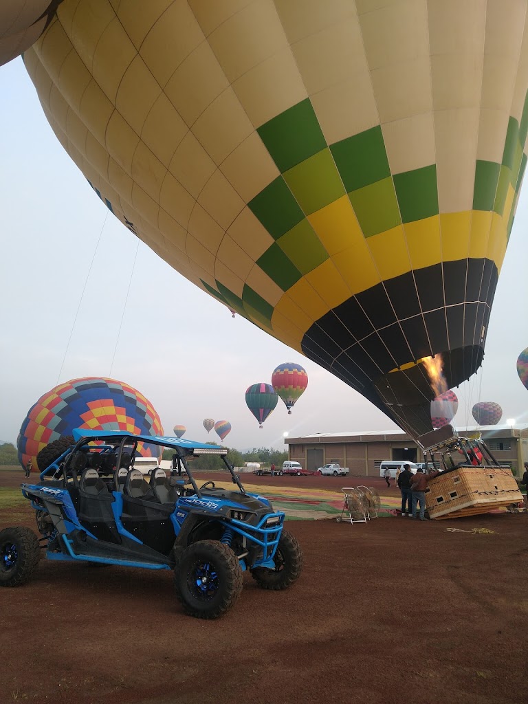 ¡Vive una experiencia única sobrevolando